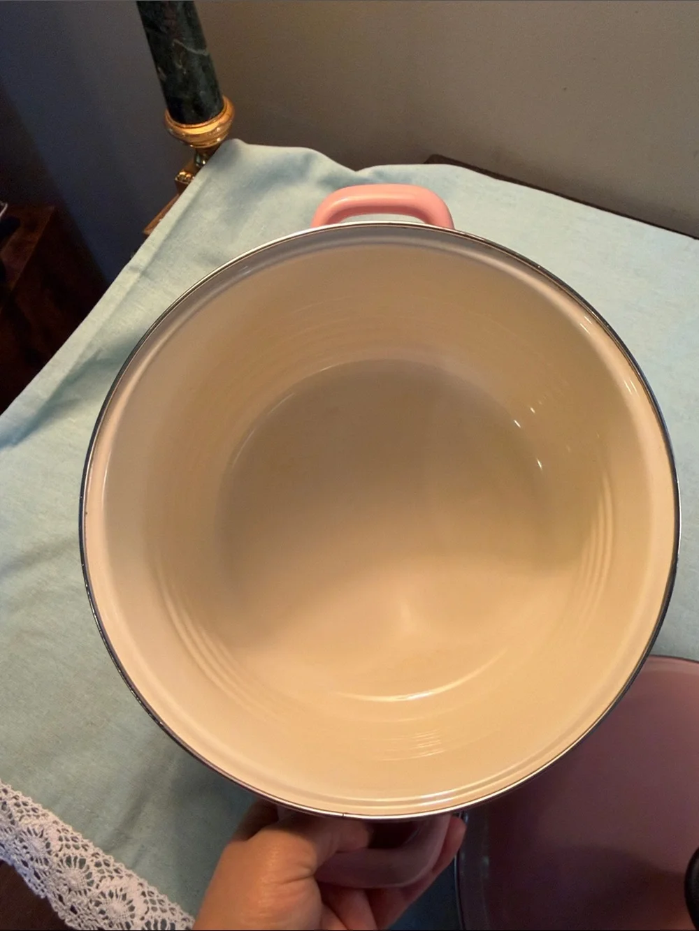 ATELIER CHEFS Pink Enamel Covered Dutch Oven - Classic Cookware